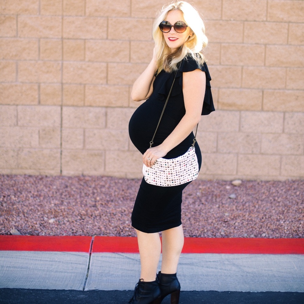 Kimi and Kai black maternity dress